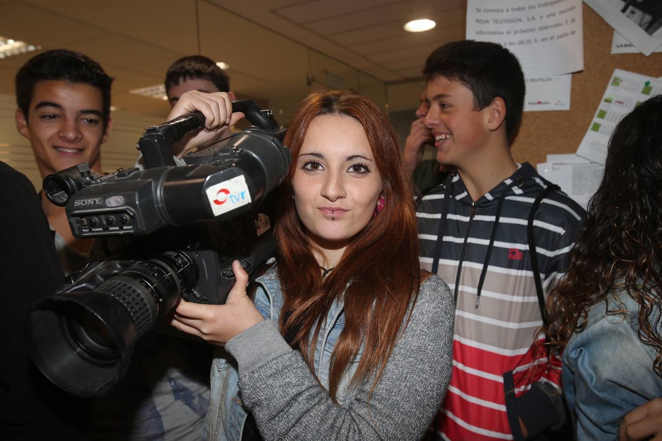 Alumnos del IES Tomás y Valiente de Fuenmayor visitan la Multimedia La Rioja