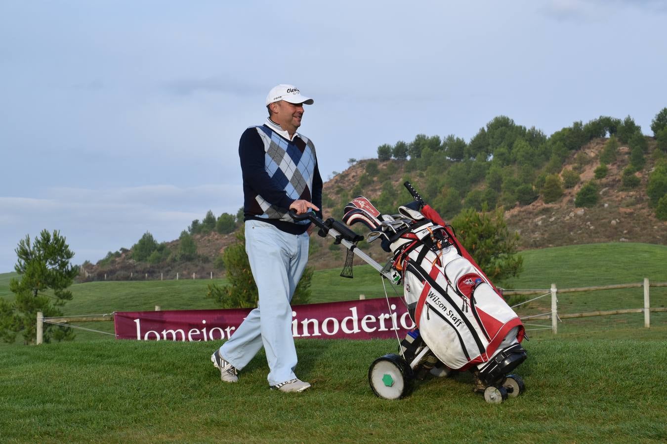 Jugadores en la final de la Liga de Golf y Vino