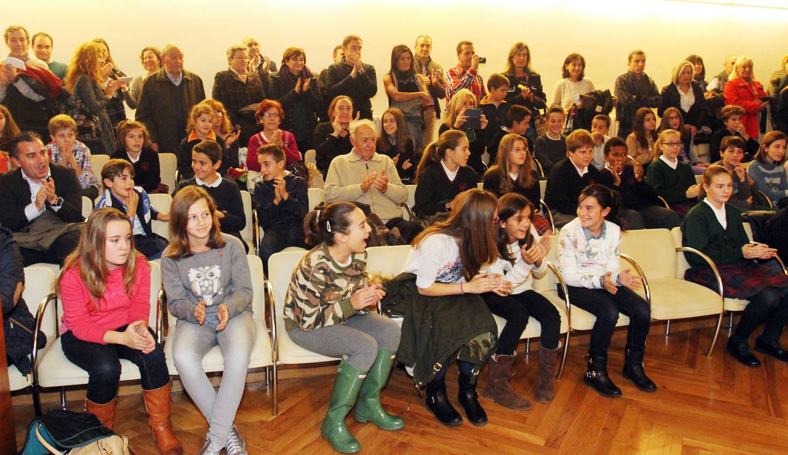 Premios del concurso escolar sober la Constitución