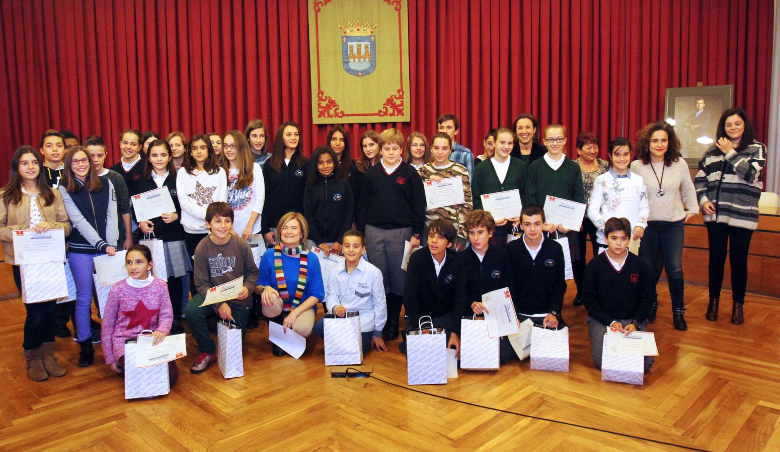 Premios del concurso escolar sober la Constitución