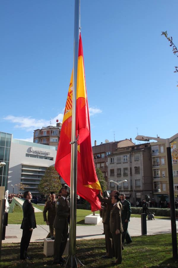 Homenaje a la bandera en Arnedo