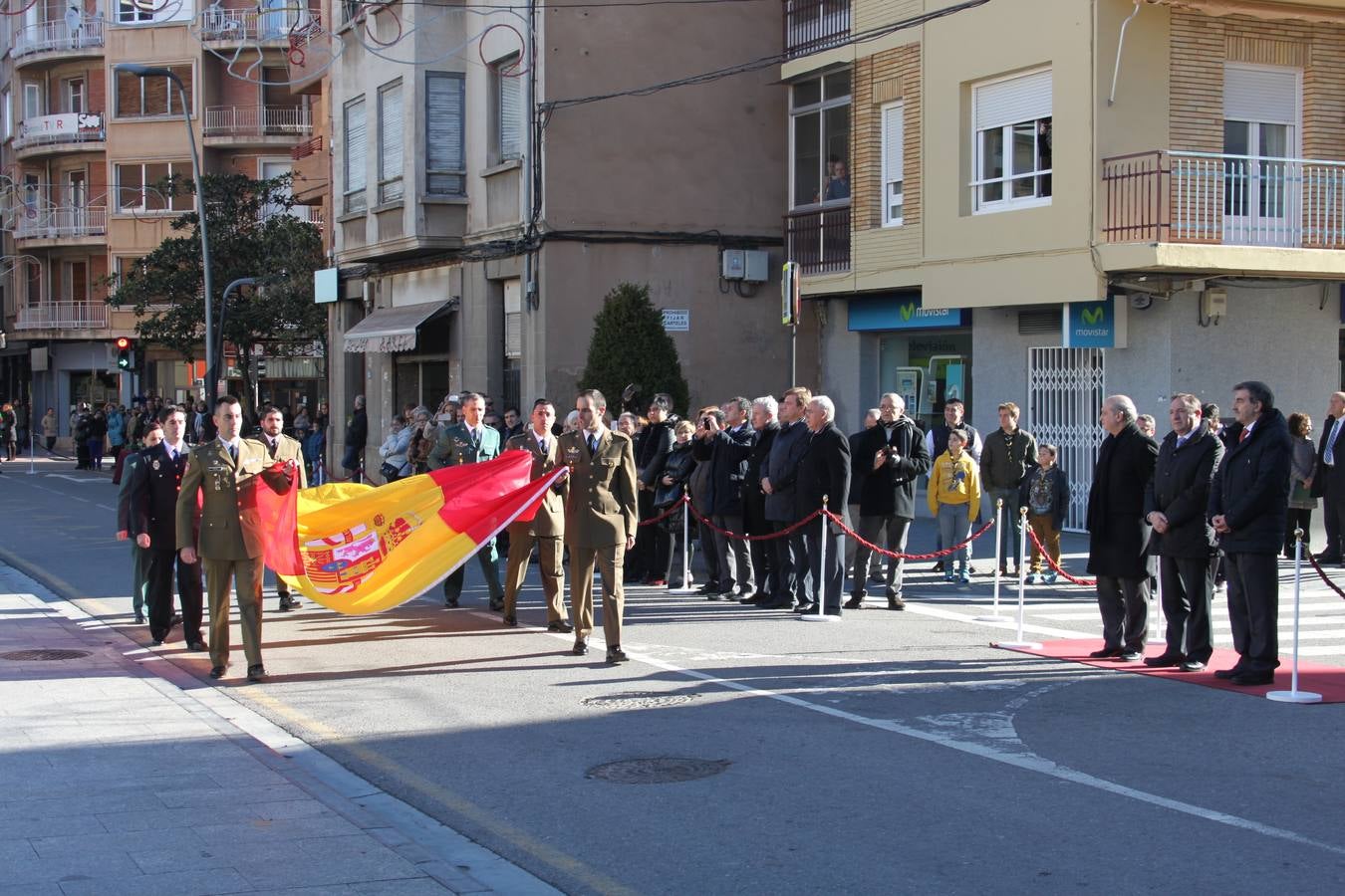 Homenaje a la bandera en Arnedo