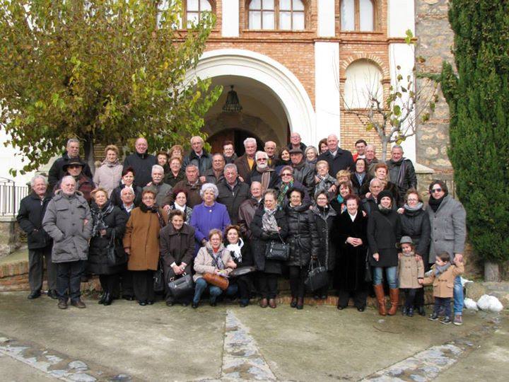 Villarroya honra a su patrona con la inauguración del nuevo reloj de la torre de la iglesia