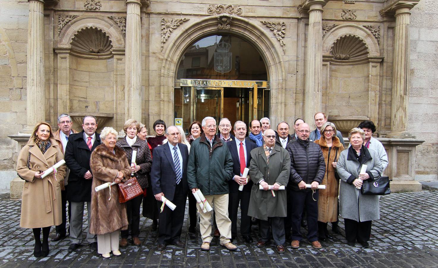 Adonar rinde homenaje a sus fundadores y a sus cuatro presidentes