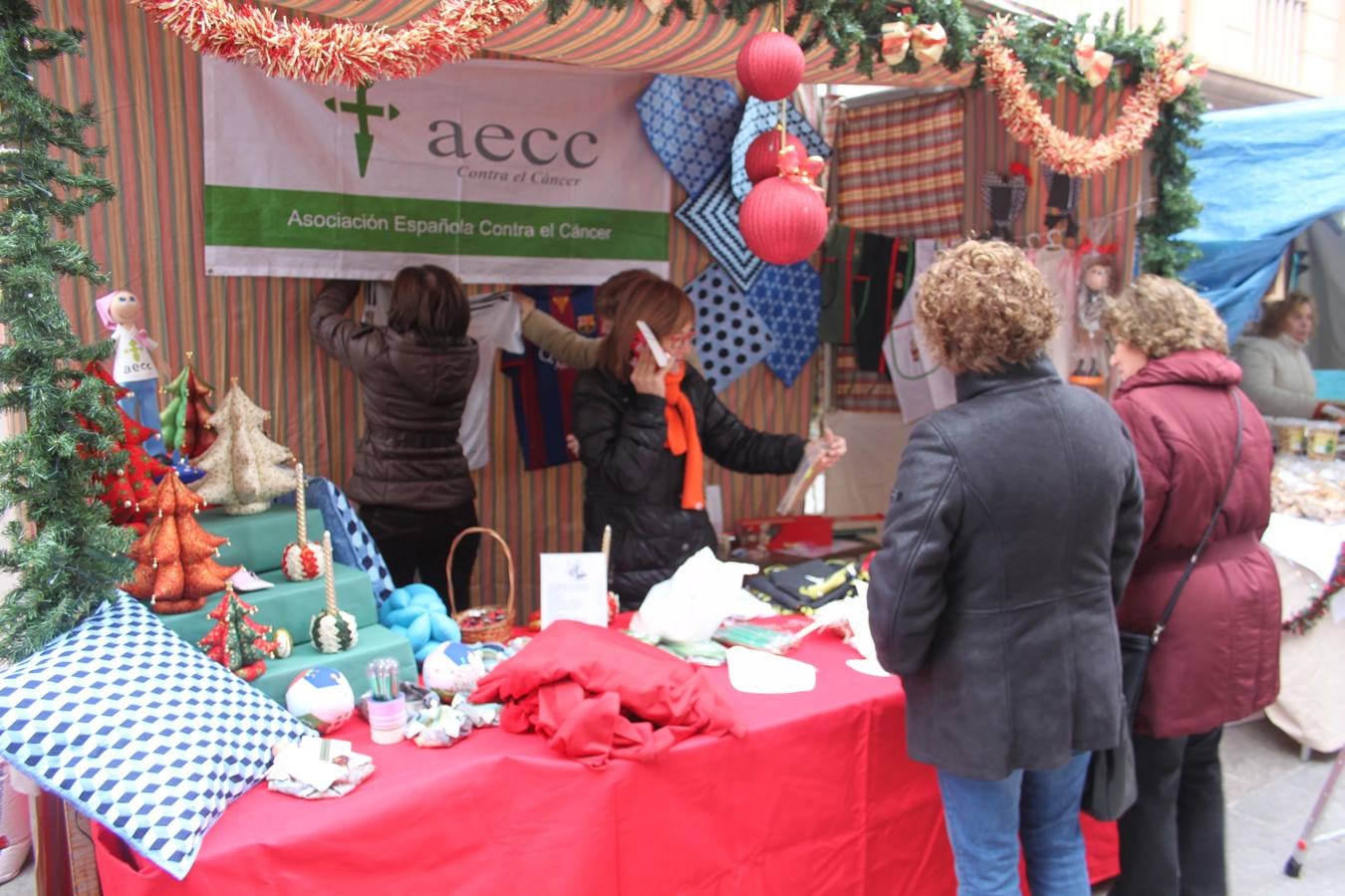 Mercado navideño por Santa Lucía en Arnedo