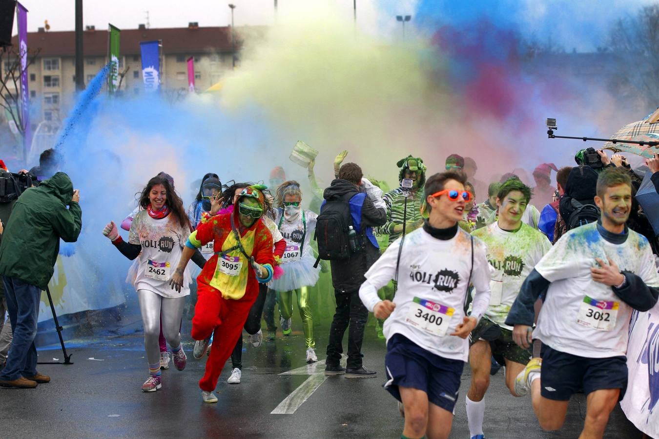 Logroño celebra la Holi Run (II)