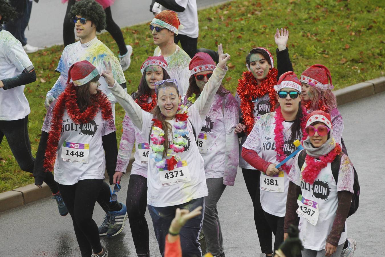 Logroño se llena de color con la Holi Run (I)