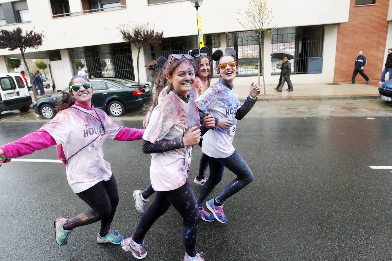 Logroño se llena de color con la Holi Run (I)