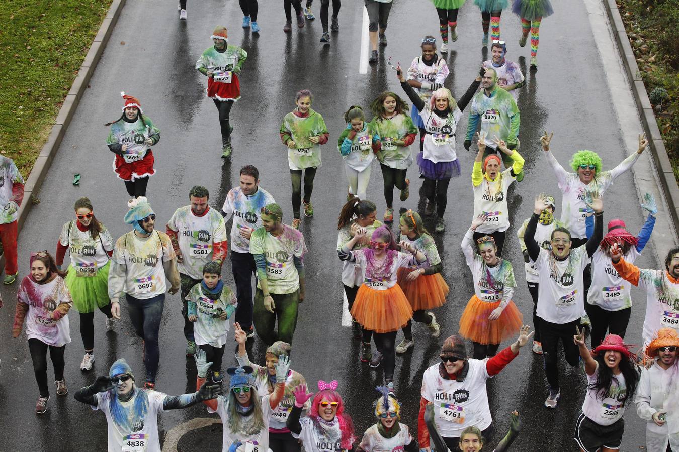 Logroño se llena de color con la Holi Run (I)