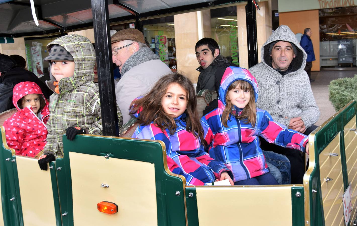 A todo tren por las calles de Logroño en Navidad