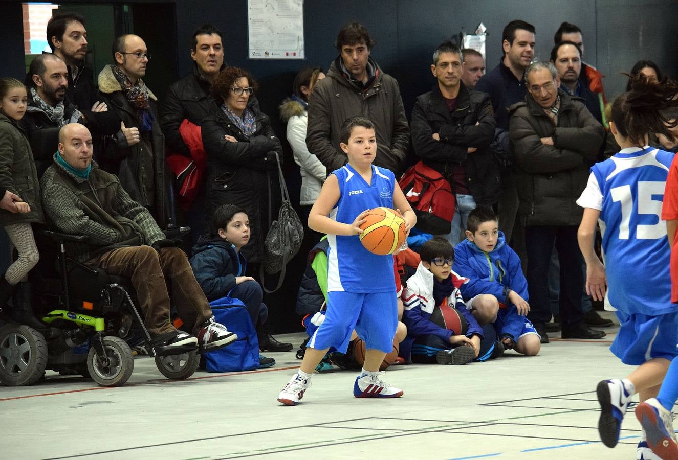 Lardero disfruta con las promesas del baloncesto