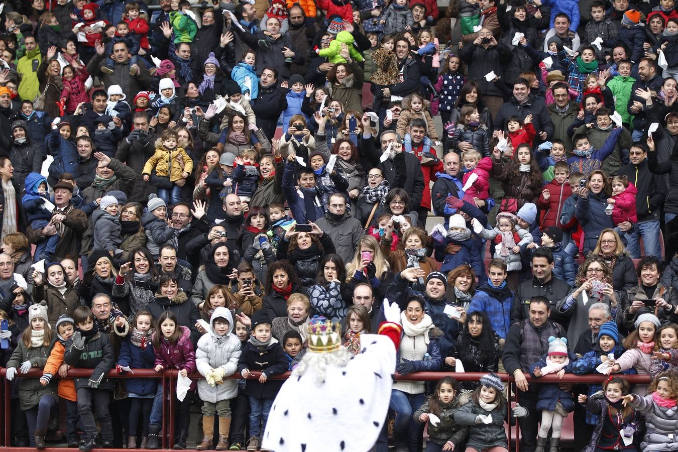 Los Reyes Magos llegan a Las Gaunas (I)