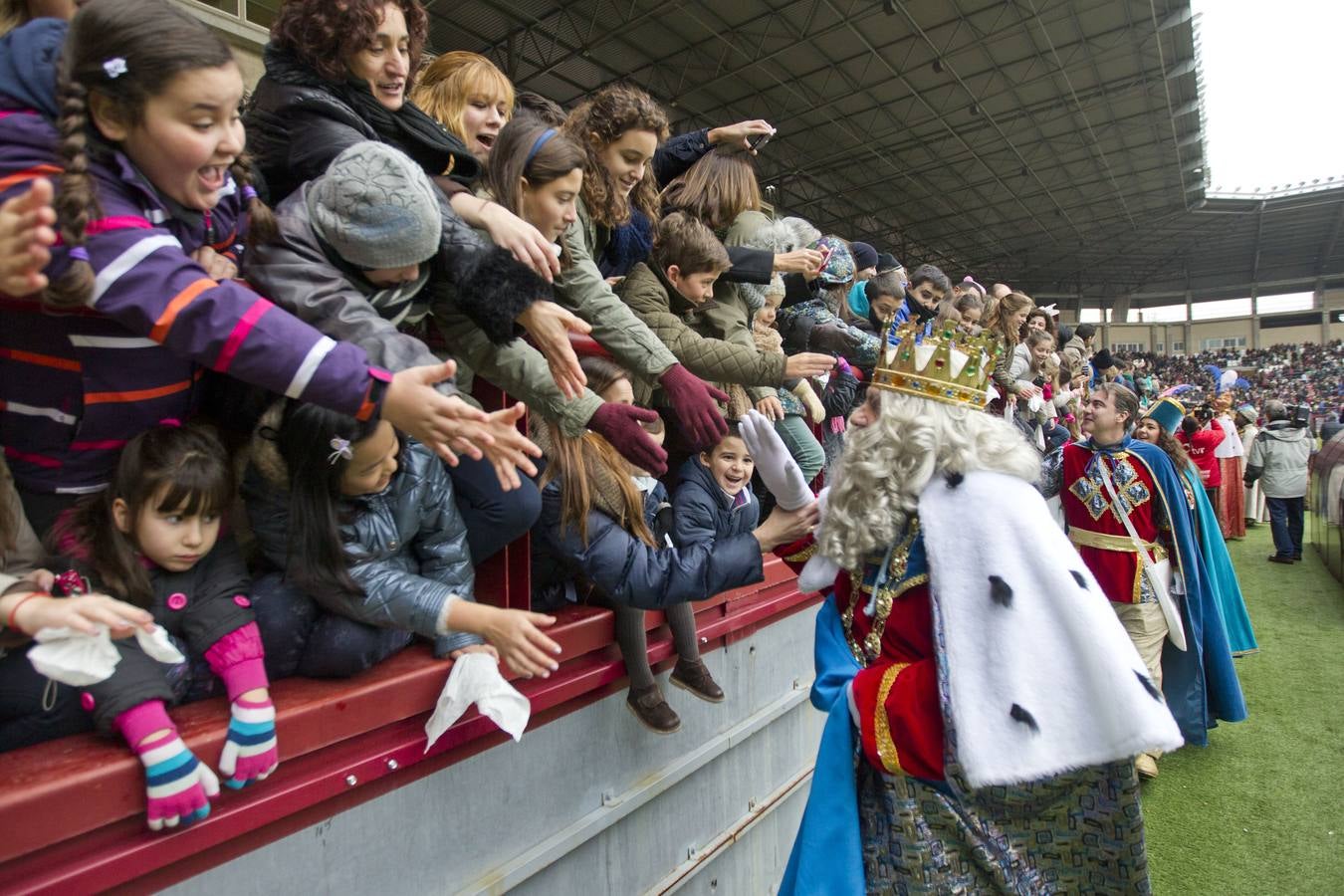 Los Reyes Magos llegan a Las Gaunas (II)