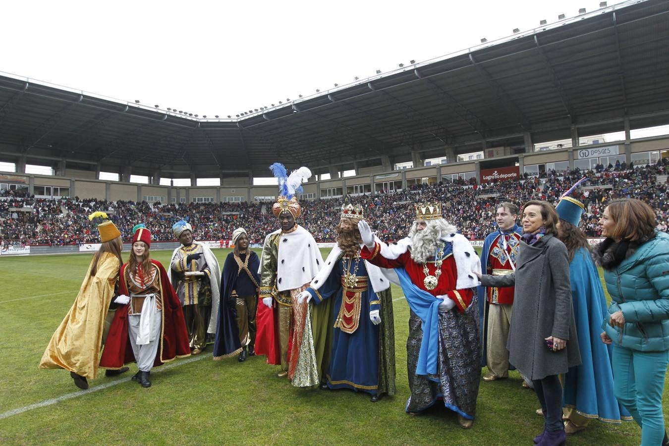 Los Reyes Magos llegan a Las Gaunas (II)