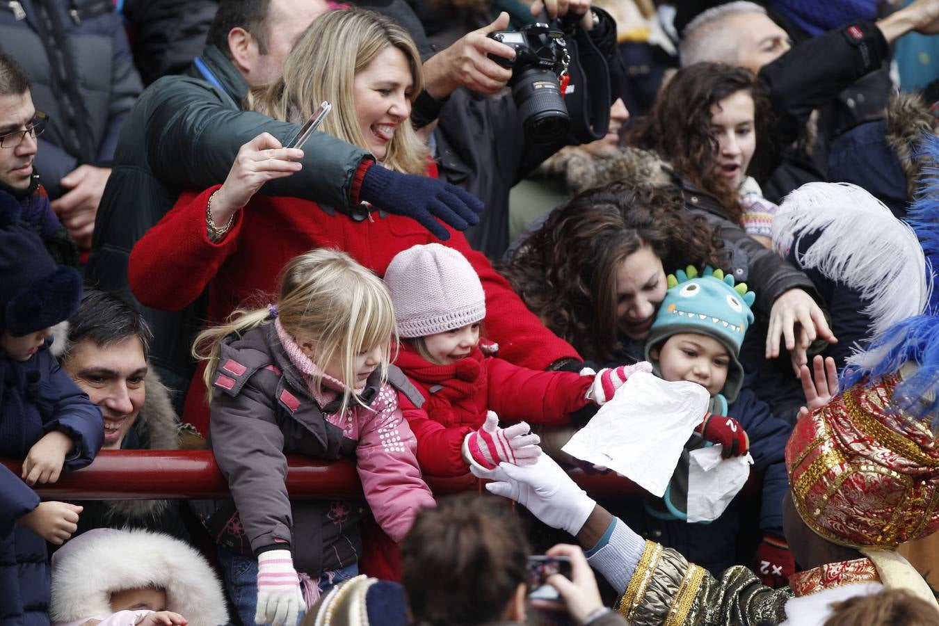 Los Reyes Magos llegan a Las Gaunas (II)