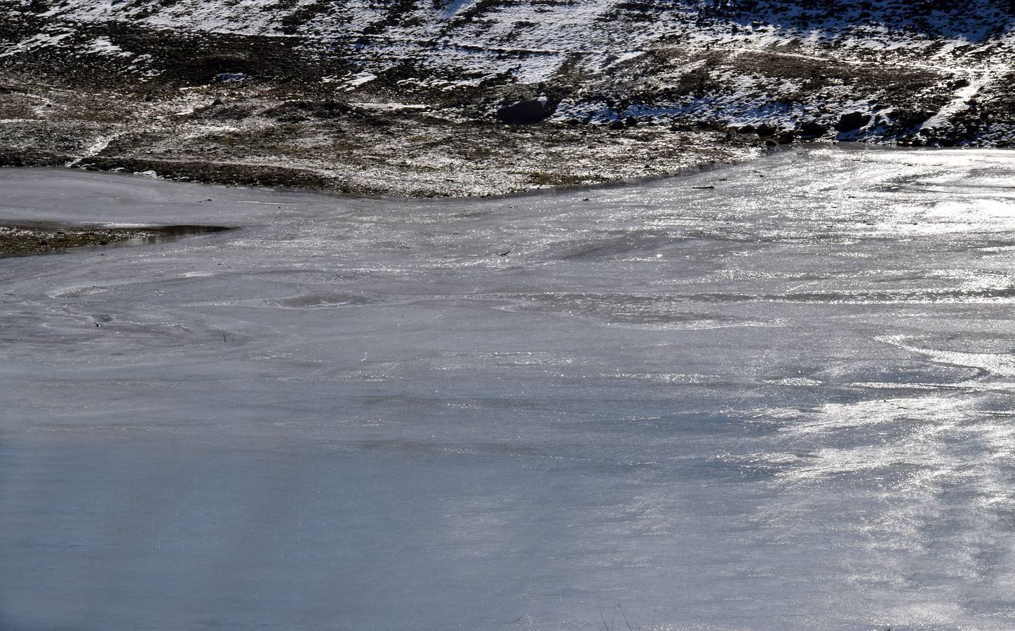 El hielo alcanza la sierra riojana