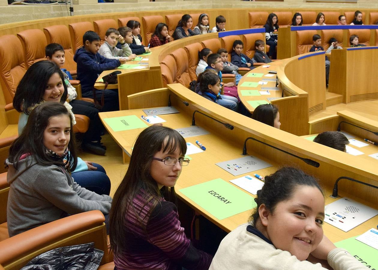 Aldeas Infantiles lleva a los escolares al Parlamento