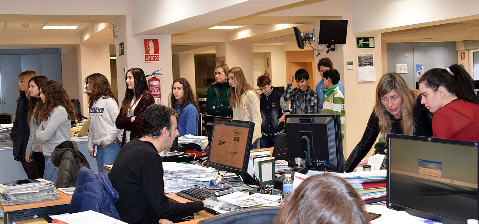 Los alumnos de 2º C de la ESO del Ies Sagasta visitan la multimedia de Diario LA RIOJA