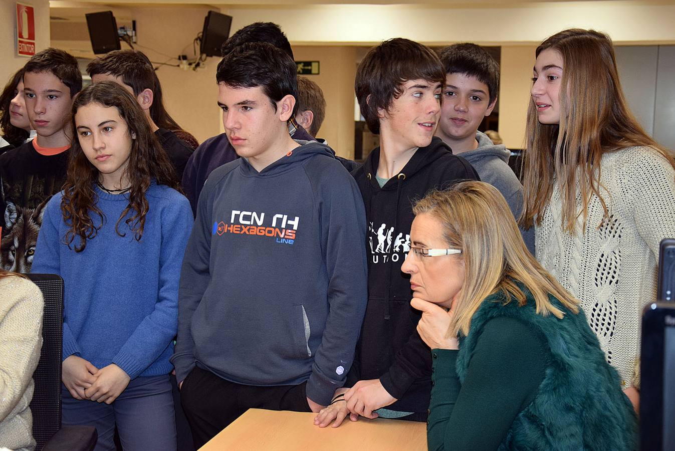 Los alumnos de 2º C de la ESO del Ies Sagasta visitan la multimedia de Diario LA RIOJA