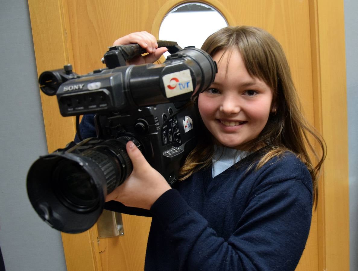 Visita de los alumnos del colegio Paula Montal