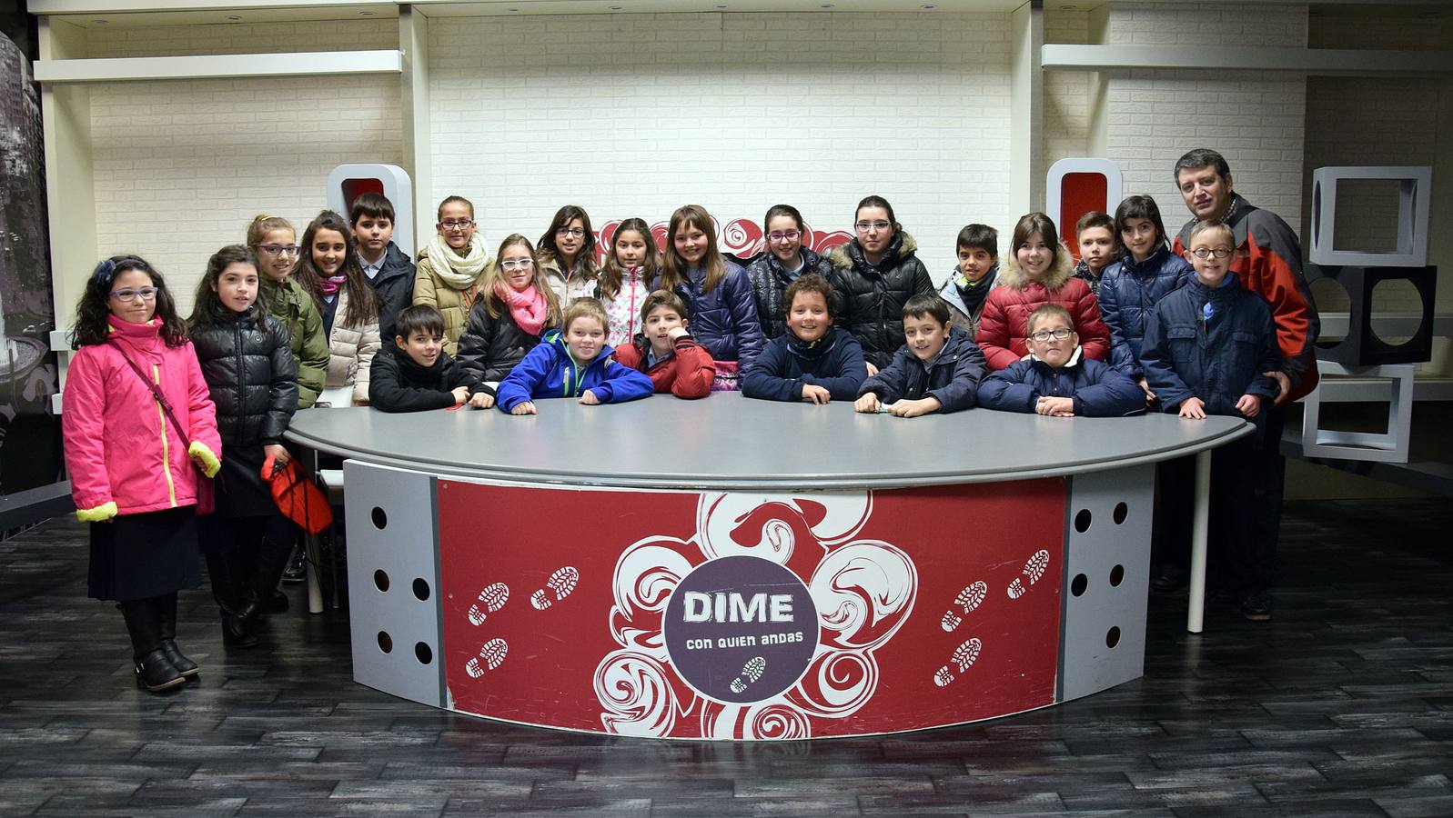 Visita de los alumnos del colegio Paula Montal