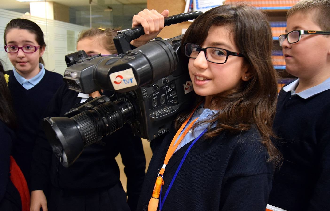Visita de los alumnos del colegio Paula Montal