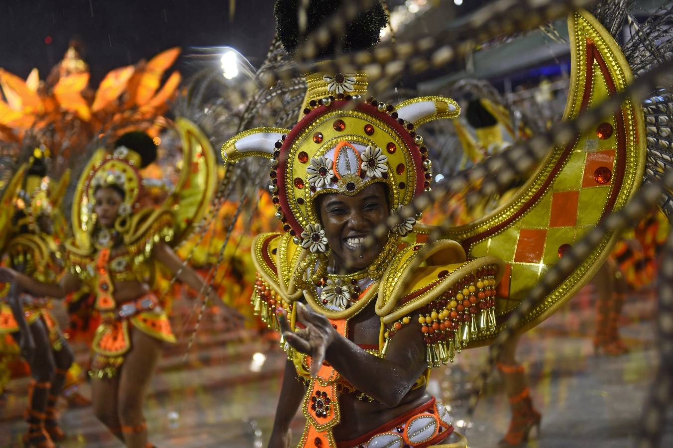 Brasil celebra su gran fiesta