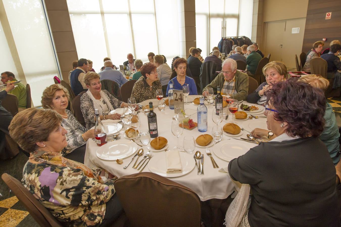 Jornada de mayores con comida en Delicatto (I)