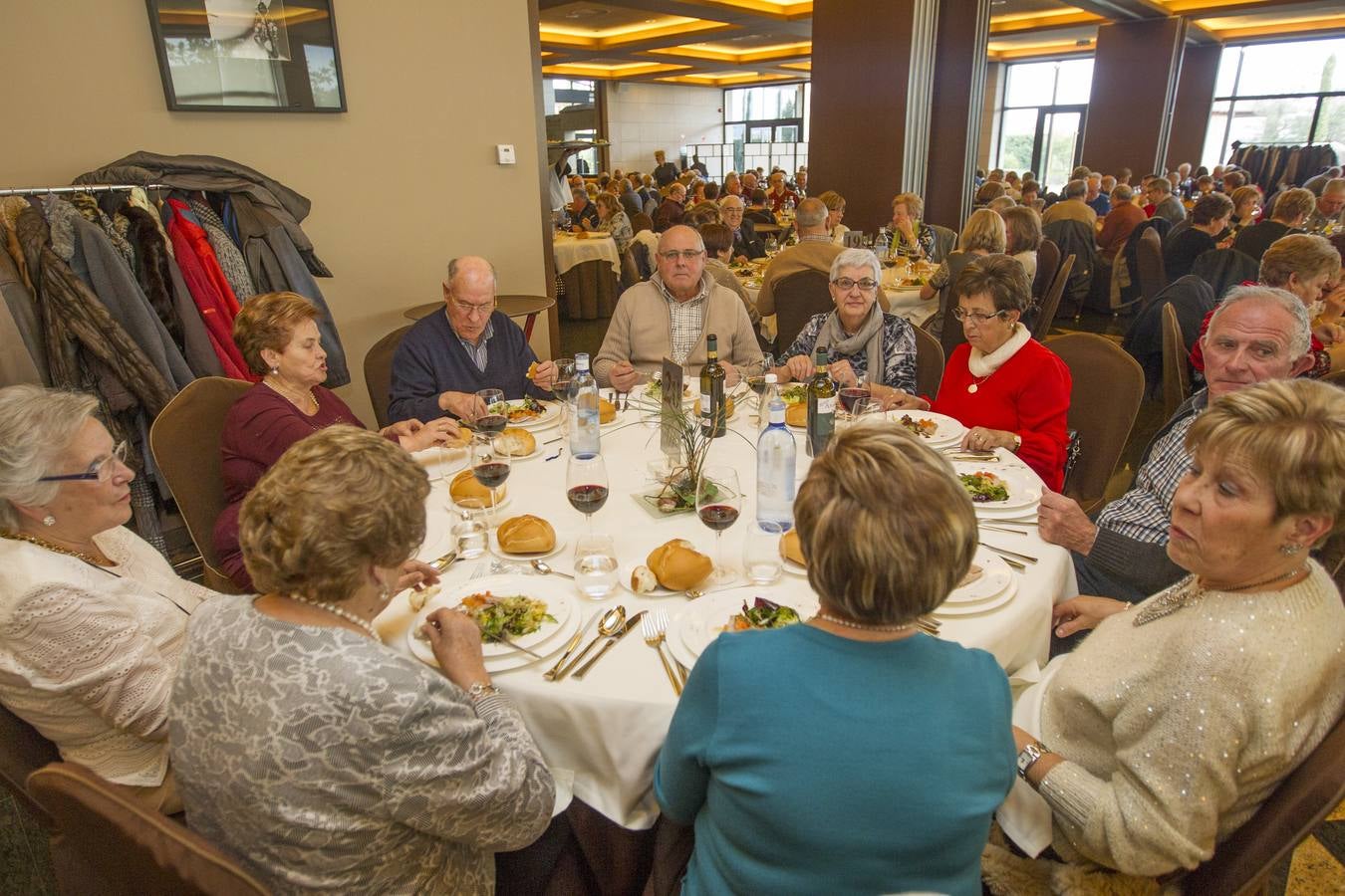 Jornada de mayores con comida en Delicatto (I)