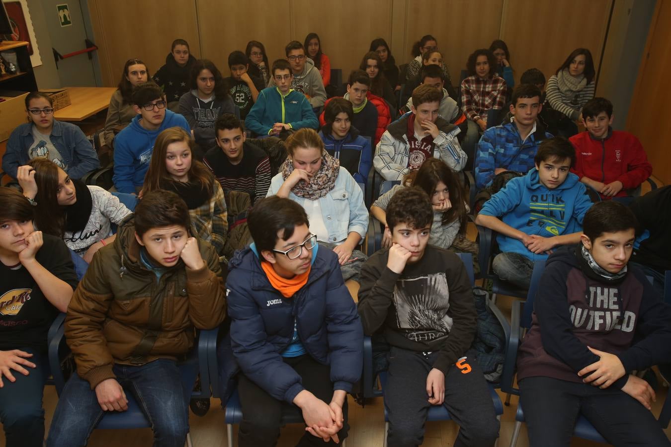 Visita de alumnos del Escultor Daniel