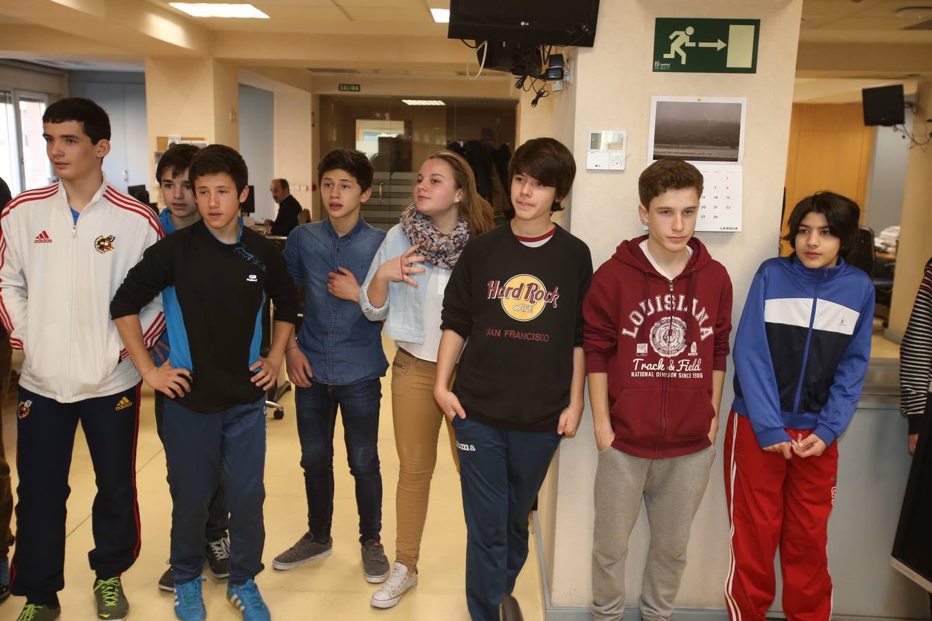 Visita de alumnos del Escultor Daniel