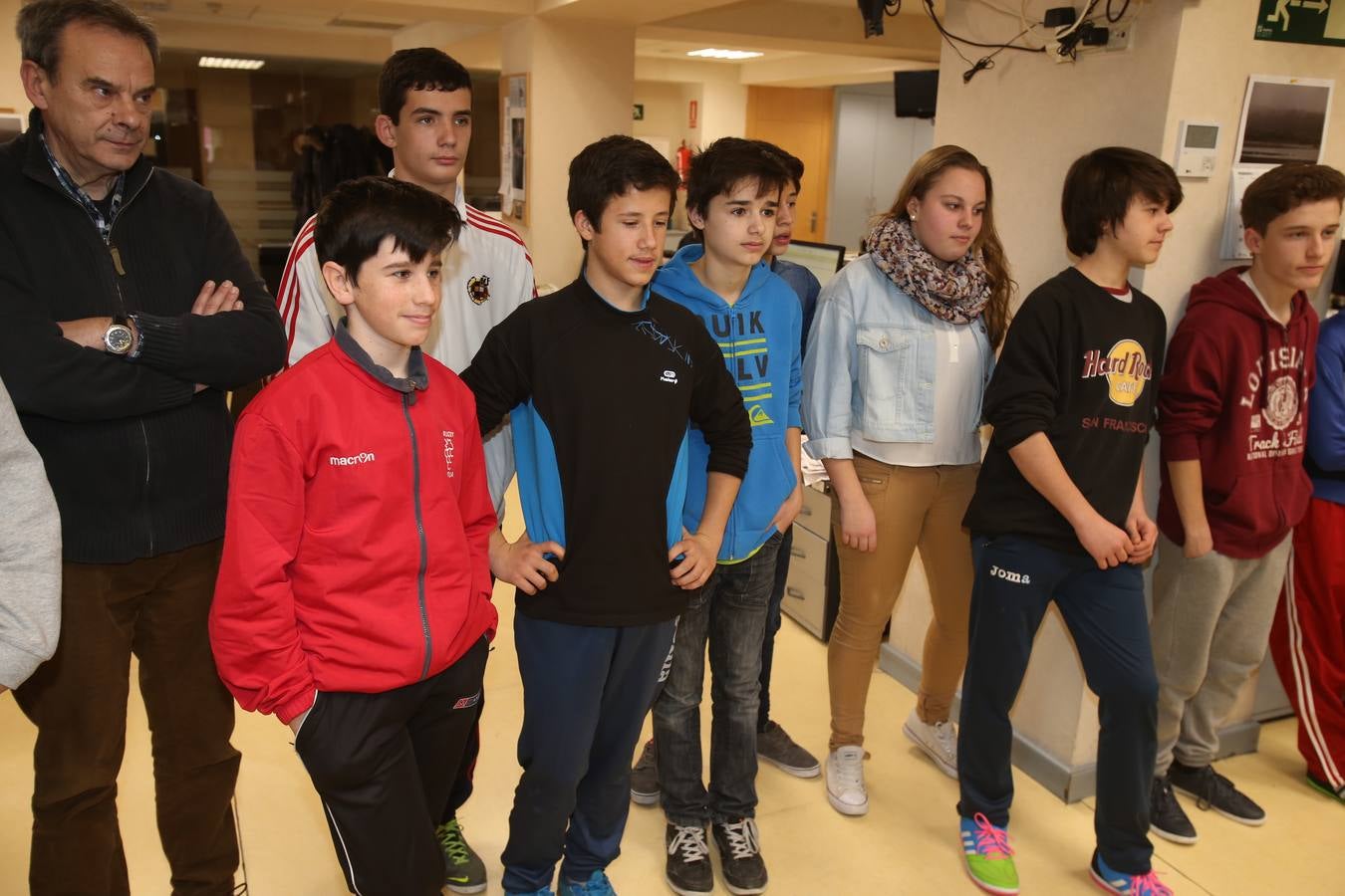 Visita de alumnos del Escultor Daniel