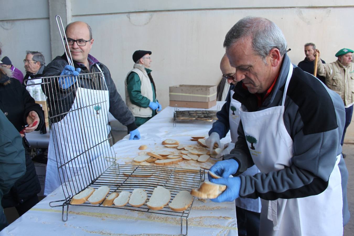 XVII Fiesta de la Pringada del Trujal Cooperativa 5 Valles de Arnedo