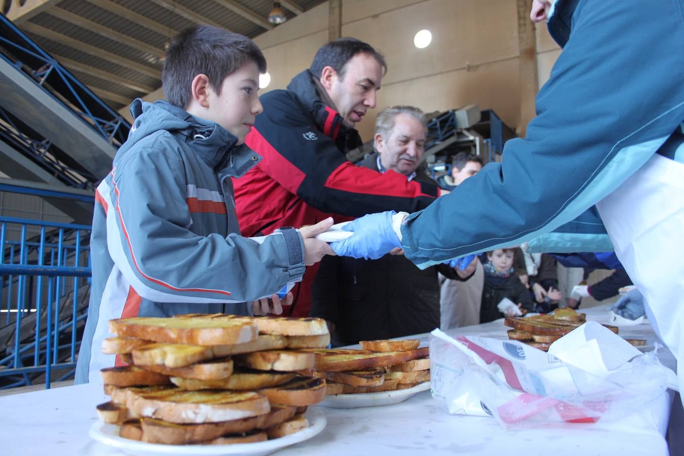 XVII Fiesta de la Pringada del Trujal Cooperativa 5 Valles de Arnedo