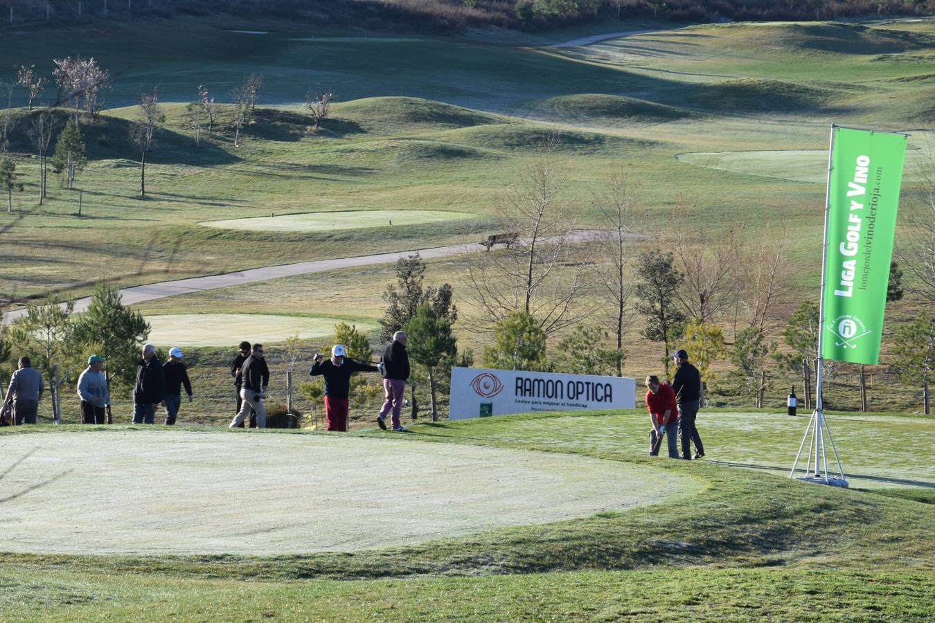 Arranca la competición en la V Liga de Golf y Vino (I)