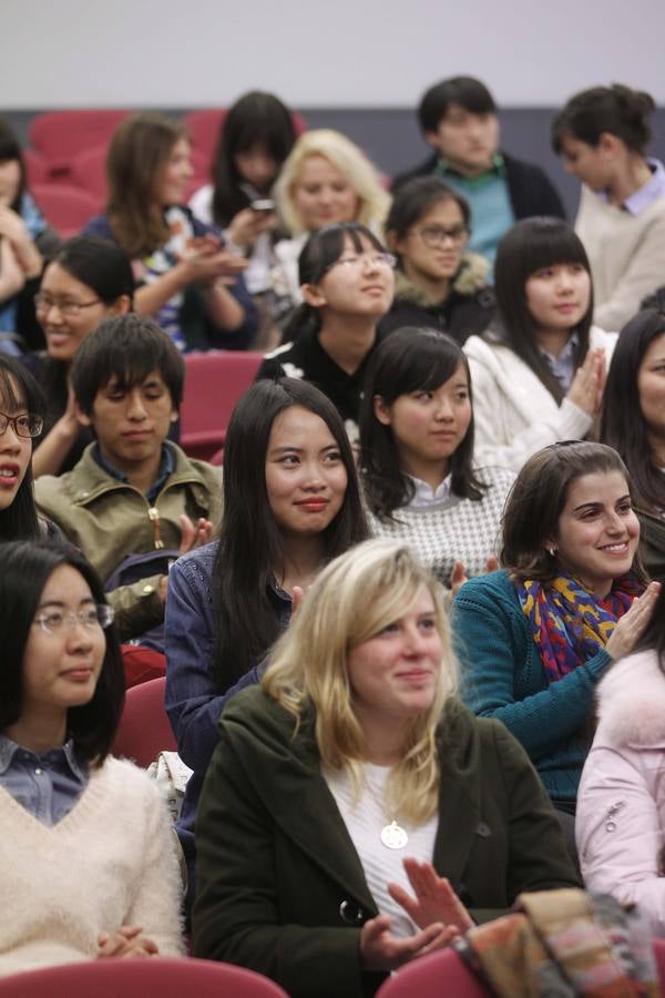 Entrega de diplomas y clausura en la UR del Curso de Lengua y Cultura Española