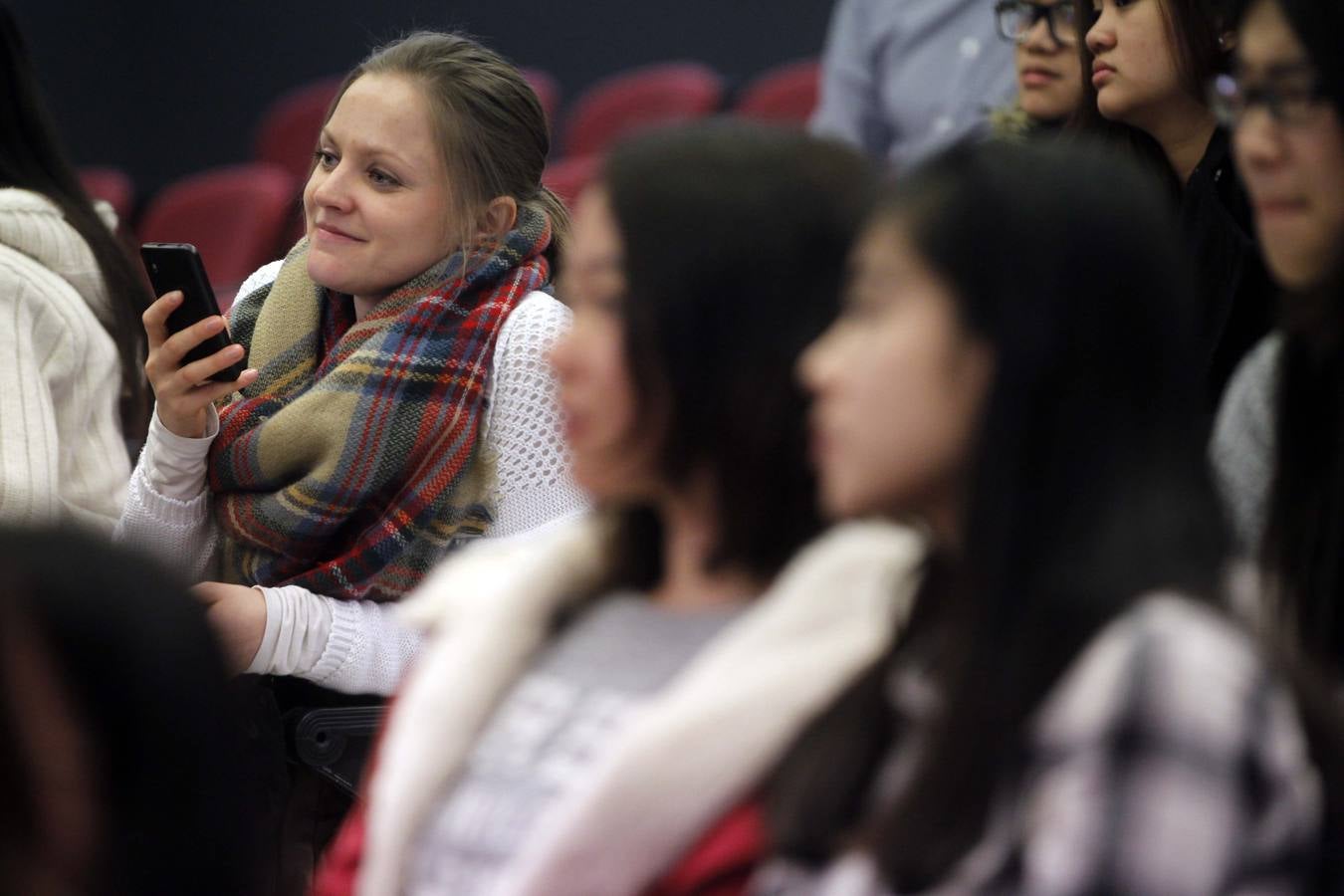 Entrega de diplomas y clausura en la UR del Curso de Lengua y Cultura Española