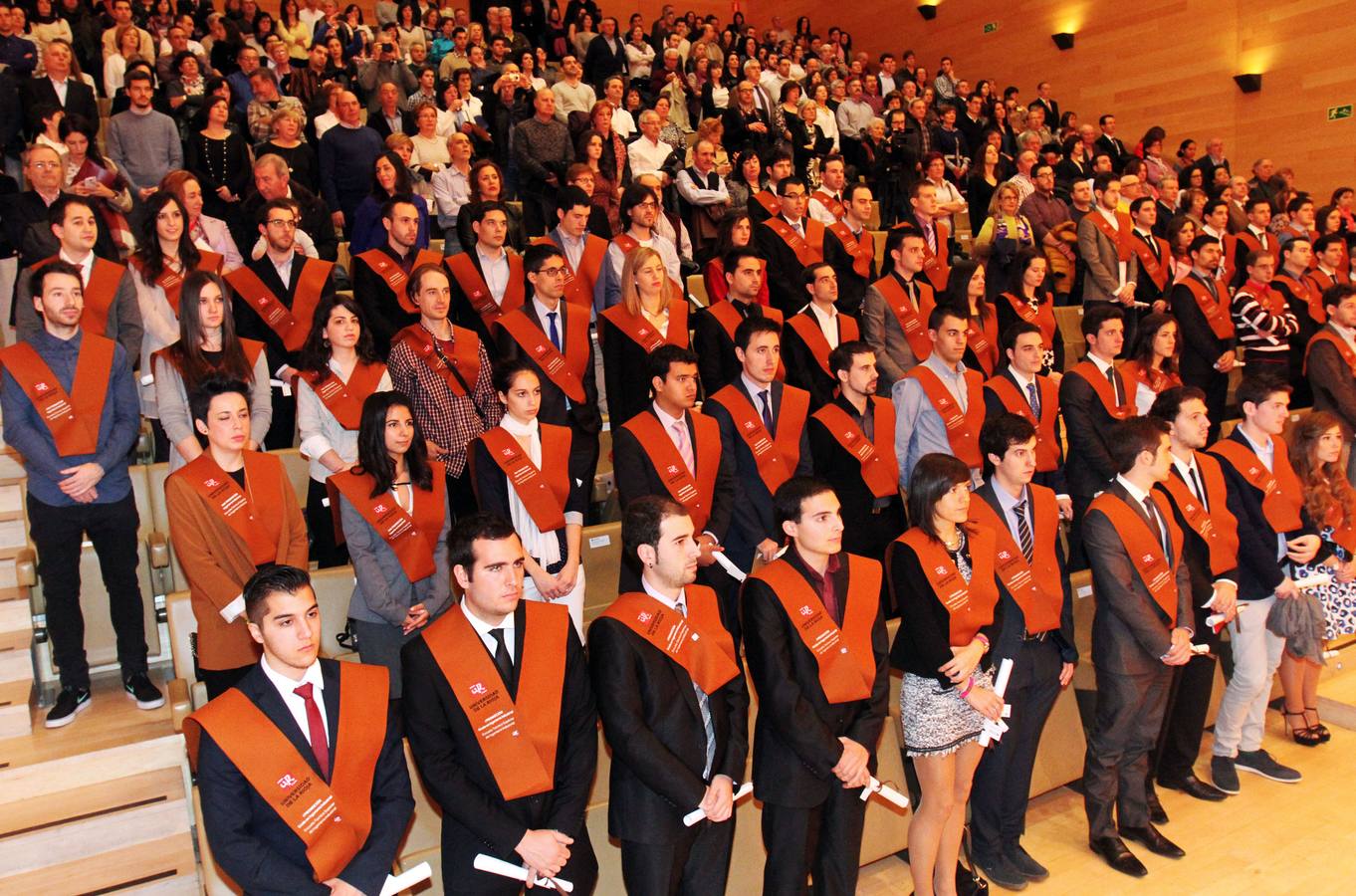 Acto de graduación de los Ingenieros Industriales de la UR en Riojaforum