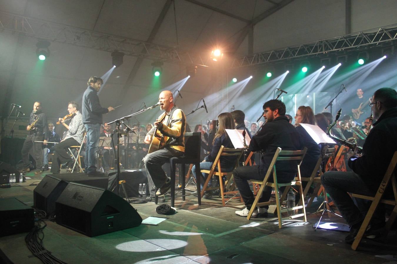 Multitudinario concierto de Celtas Cortos en Arnedo