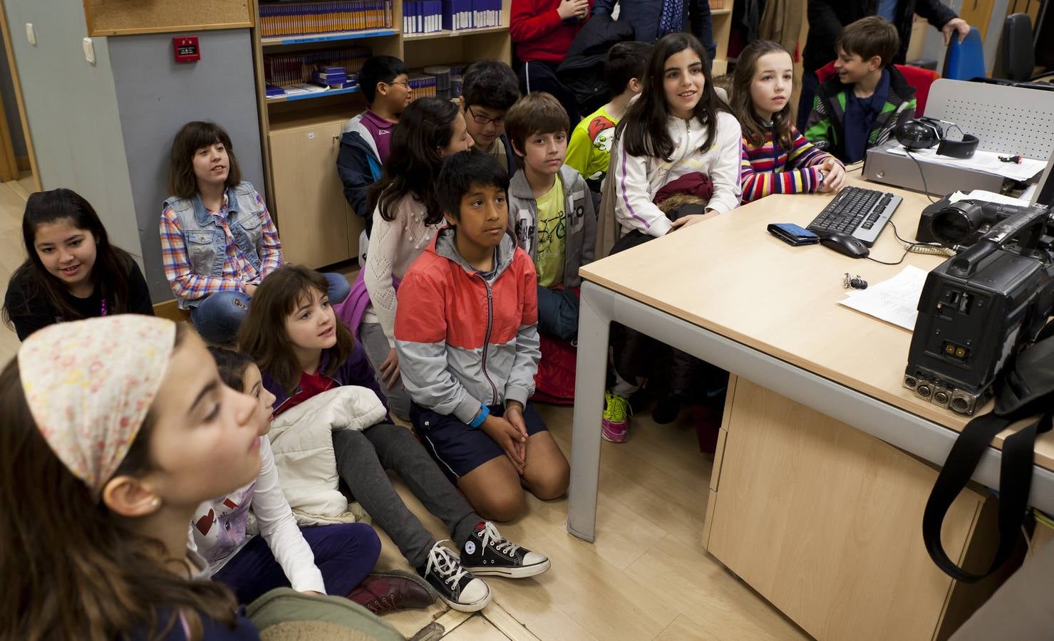 Los alumnos de 5º de primaria del Colegio Milenario de La Lengua visitan la multimedia de Diario LA RIOJA