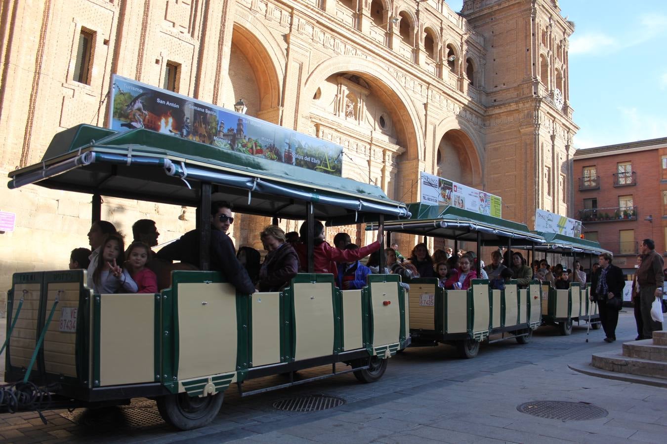 Alfaro disfruta su Semana Santa Verde