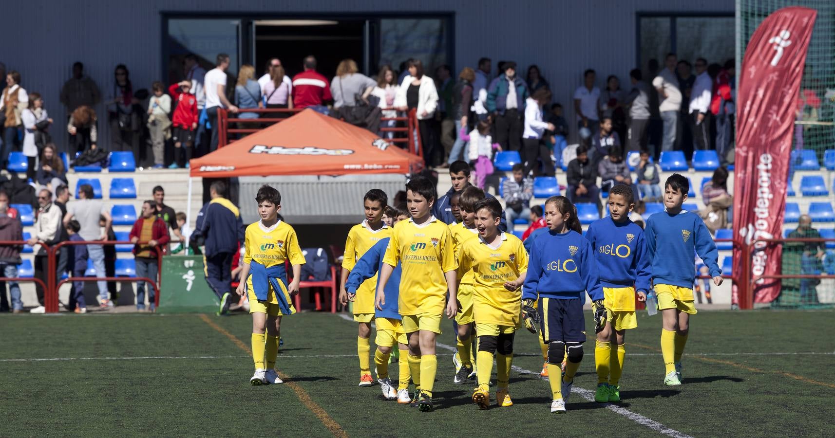 Primera jornada de la 42 edición del Torneo Villegas de fútbol 8