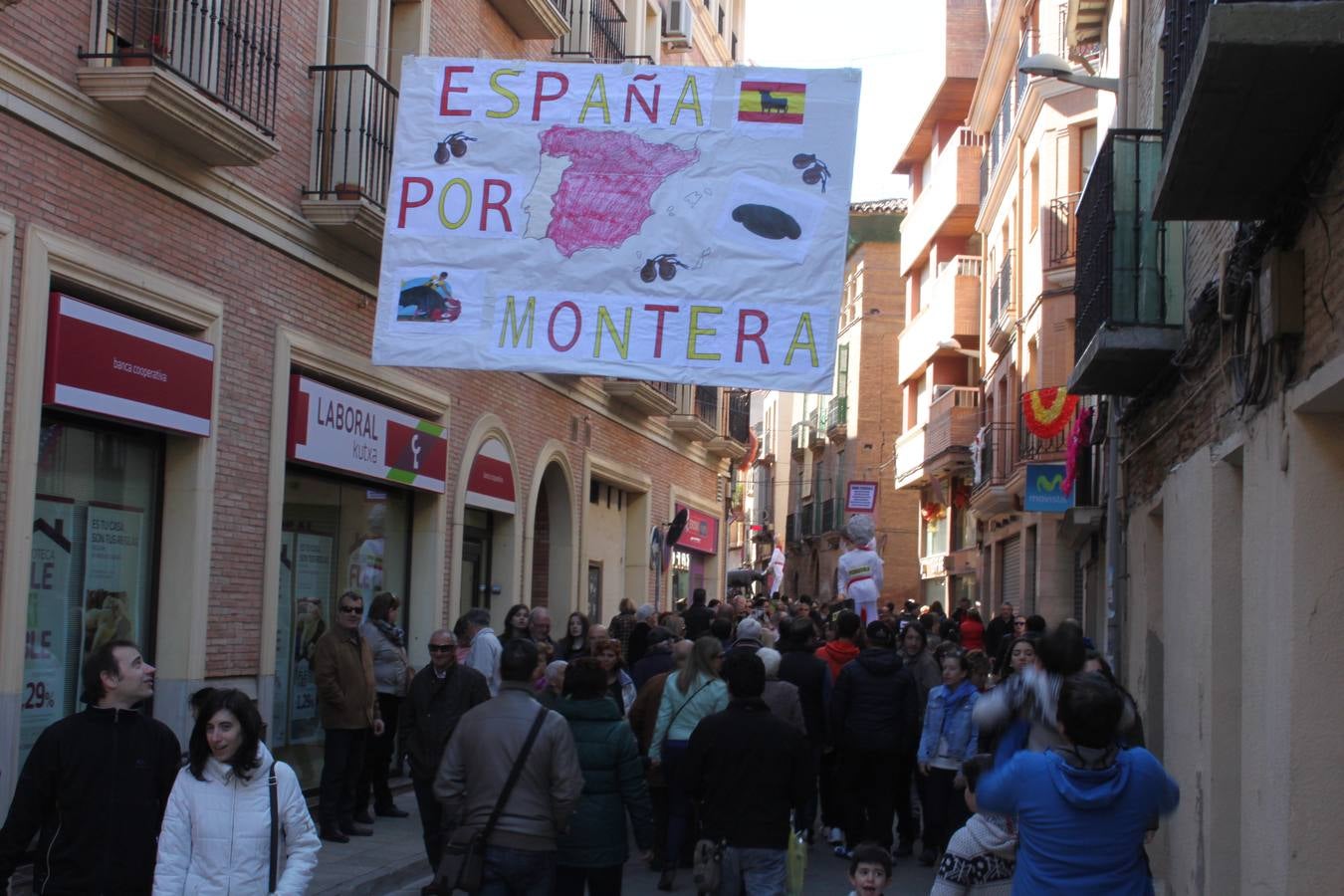 Alfaro celebra la quema de los Judas