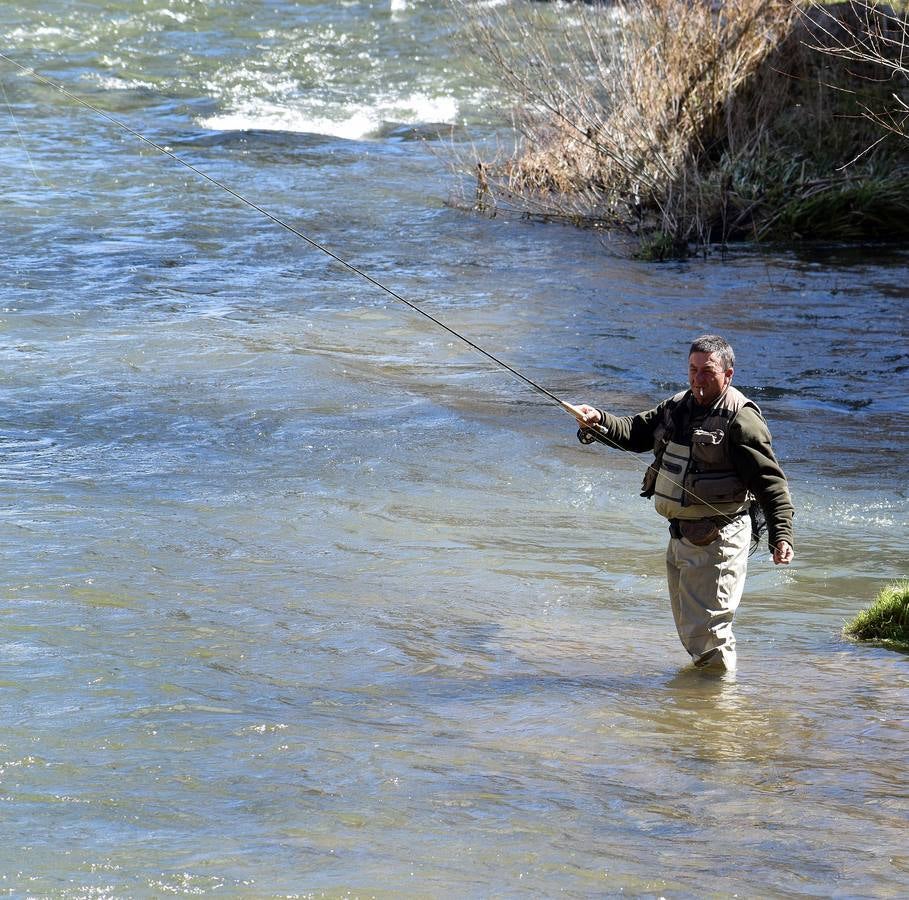 Primera jornada de pesca en La Rioja