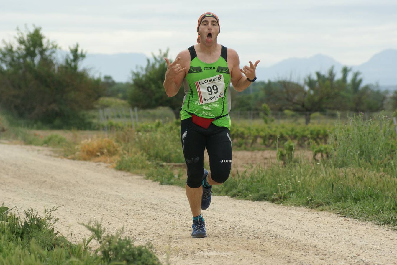 Novena edición de la carrera popular de montaña Salto de Aradón