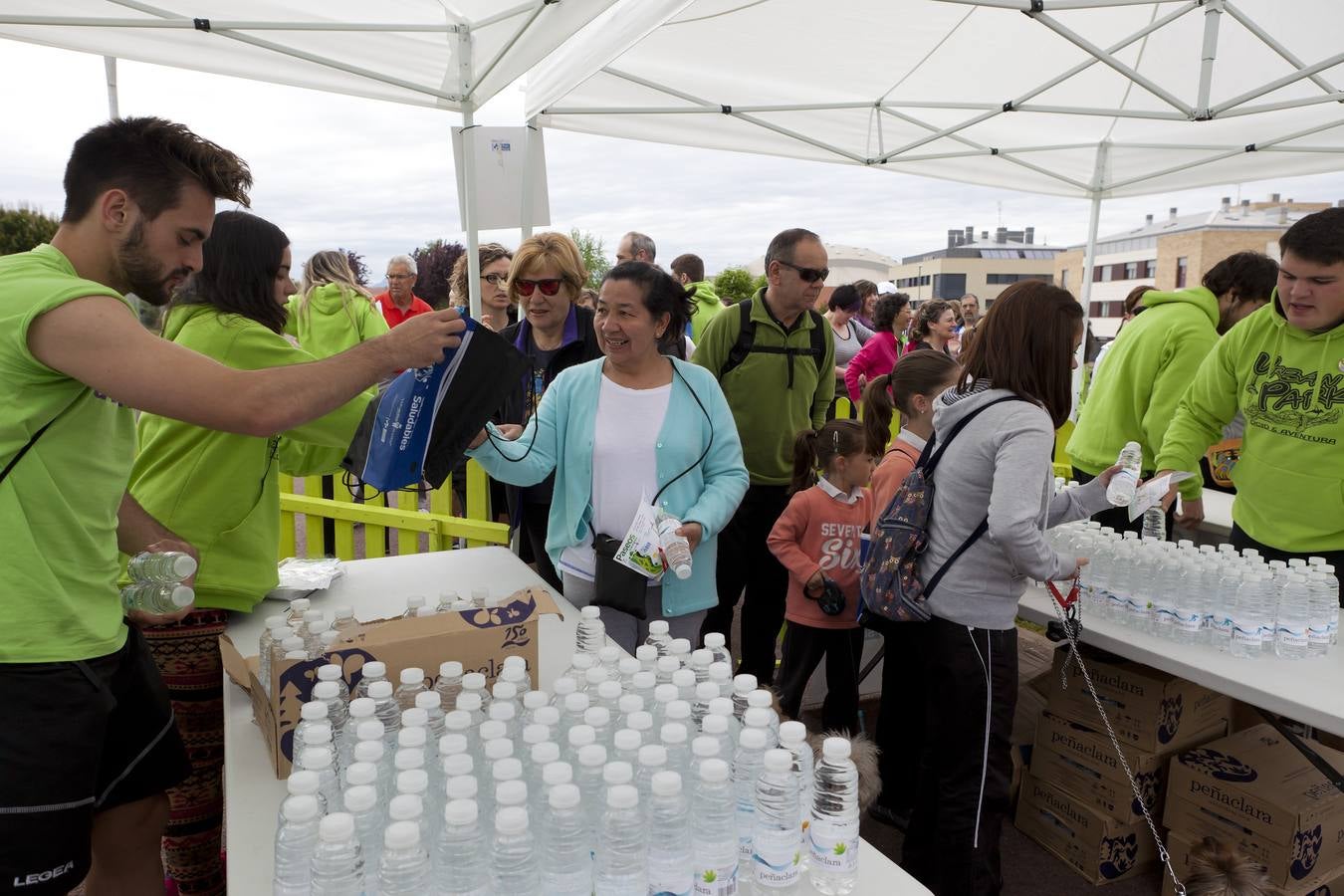 Unas 1.300 personas participan en el Paseo Saludable