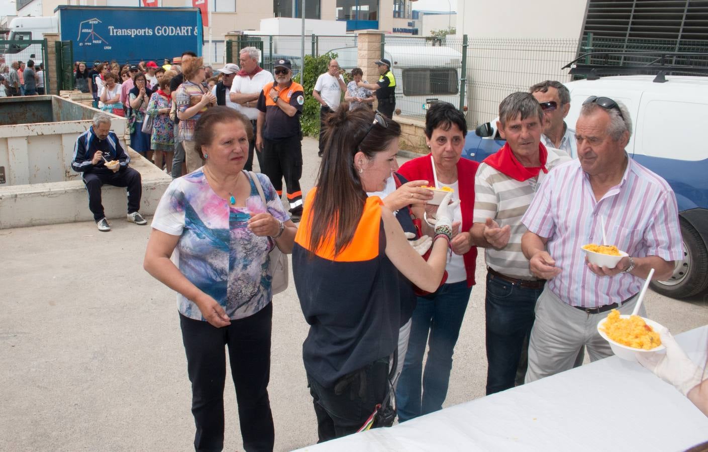 Santo Domingo celebra un concurso de paellas en el penúltimo día de fiestas