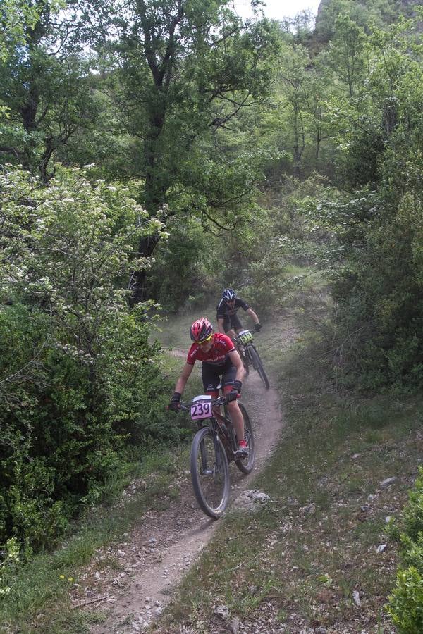 Carrera, llegada y podios de La Rioja Bike Race