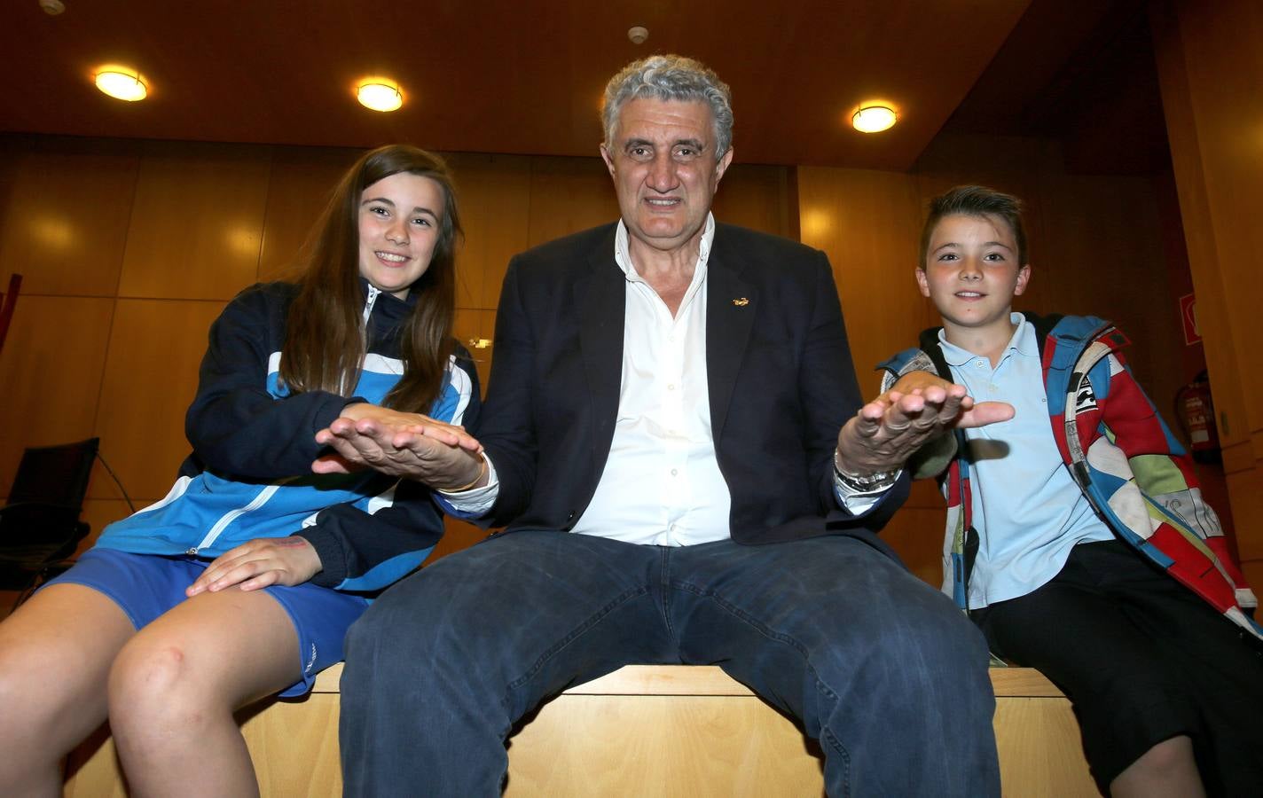 Romay y Valdemoros presentan el proyecto &#039;Escuela de padres&#039; en Ibercaja