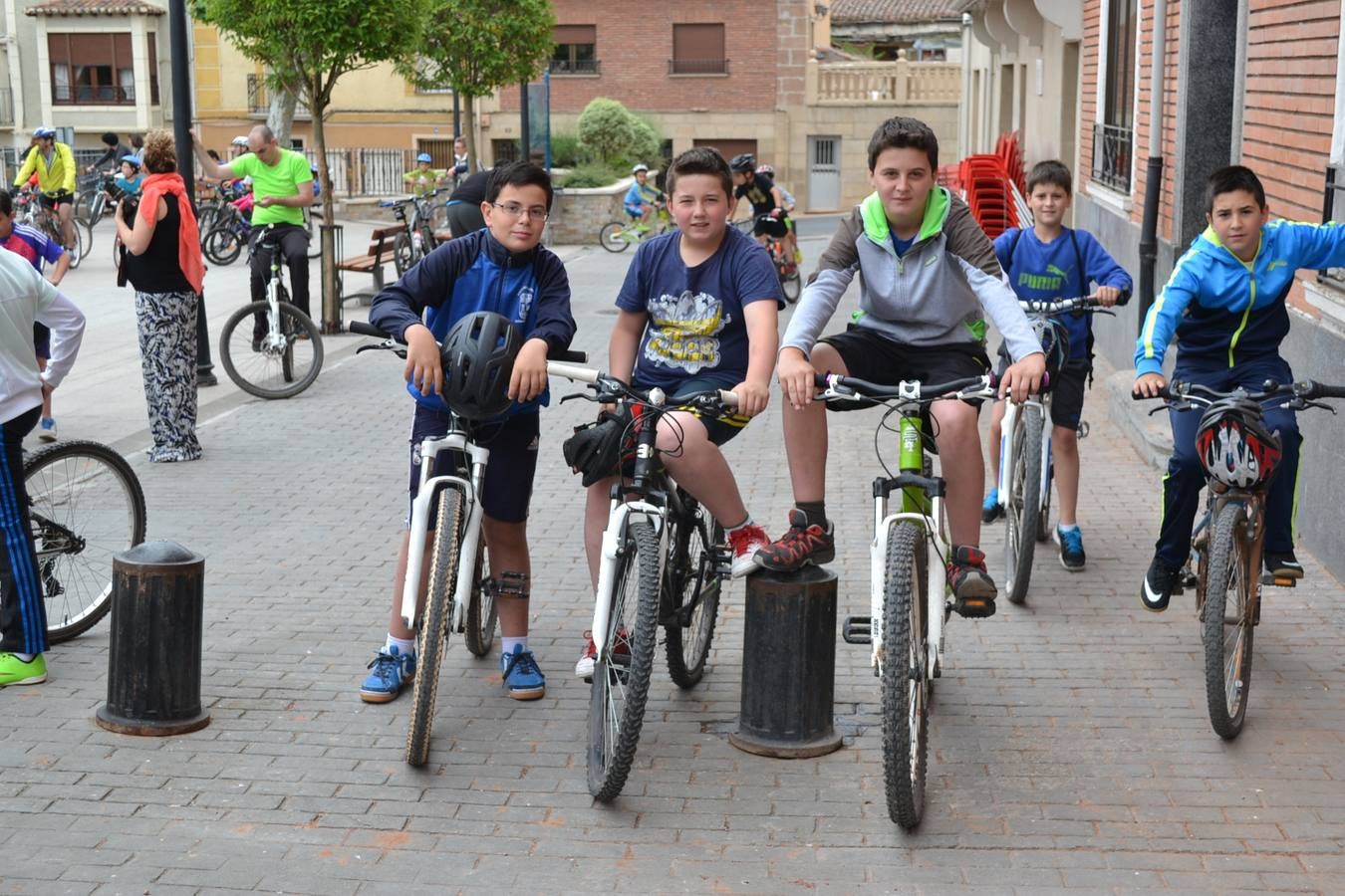 Bicicletada en Baños del Río Tobía